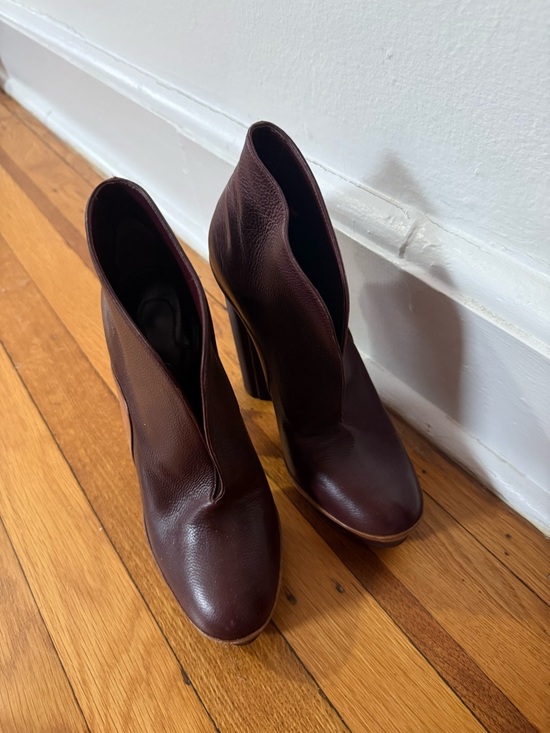 Salvatore Ferragamo Shoes - Ferragamo Burgundy Leather High-Heel Ankle Boots